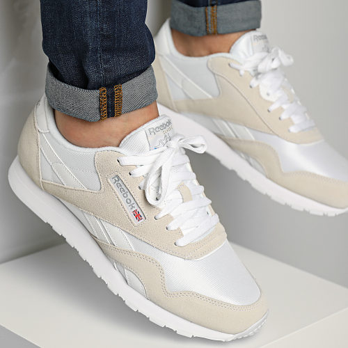 Baskets Classic Nylon FV1593 White Light Grey
