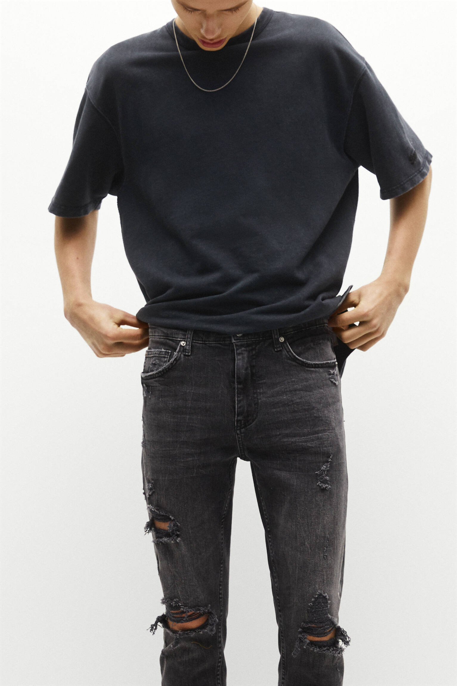 Calça jeans skinny rasgada - NEG-DELAV