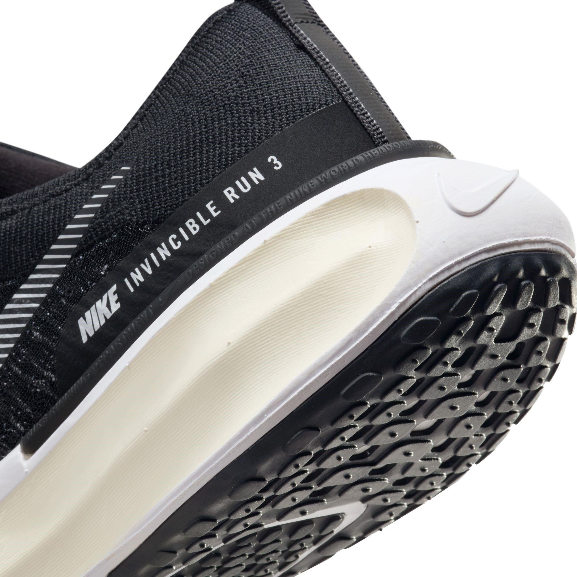 Nike ZoomX Invincible 3 Flyknit Womens Running Shoes