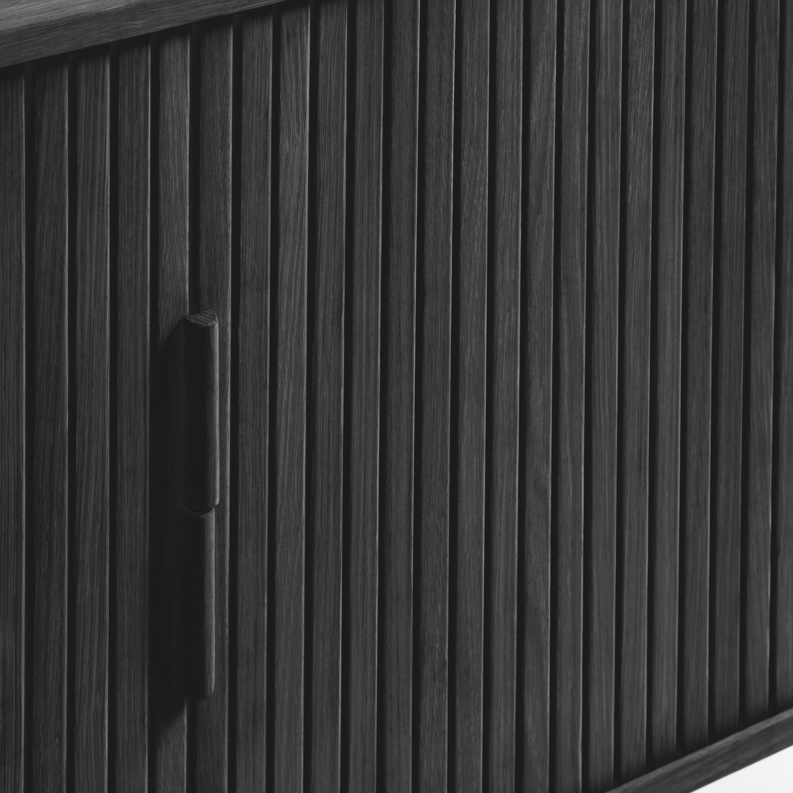 by fonQ Splinted Dressoir - Zwart Eiken