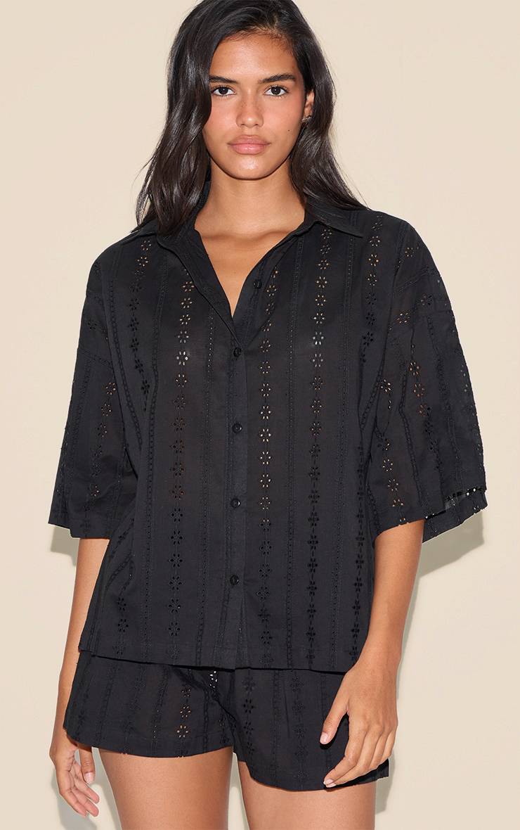 Noir Ensemble Short Ample Broderie Anglaise