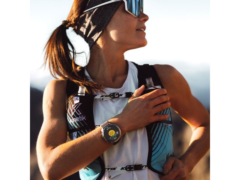 POLAR Sportuhr Grit X2 PRO Grau, M/L Sportuhr mit optischer Pulsmessung und Smartwatch-Navigation