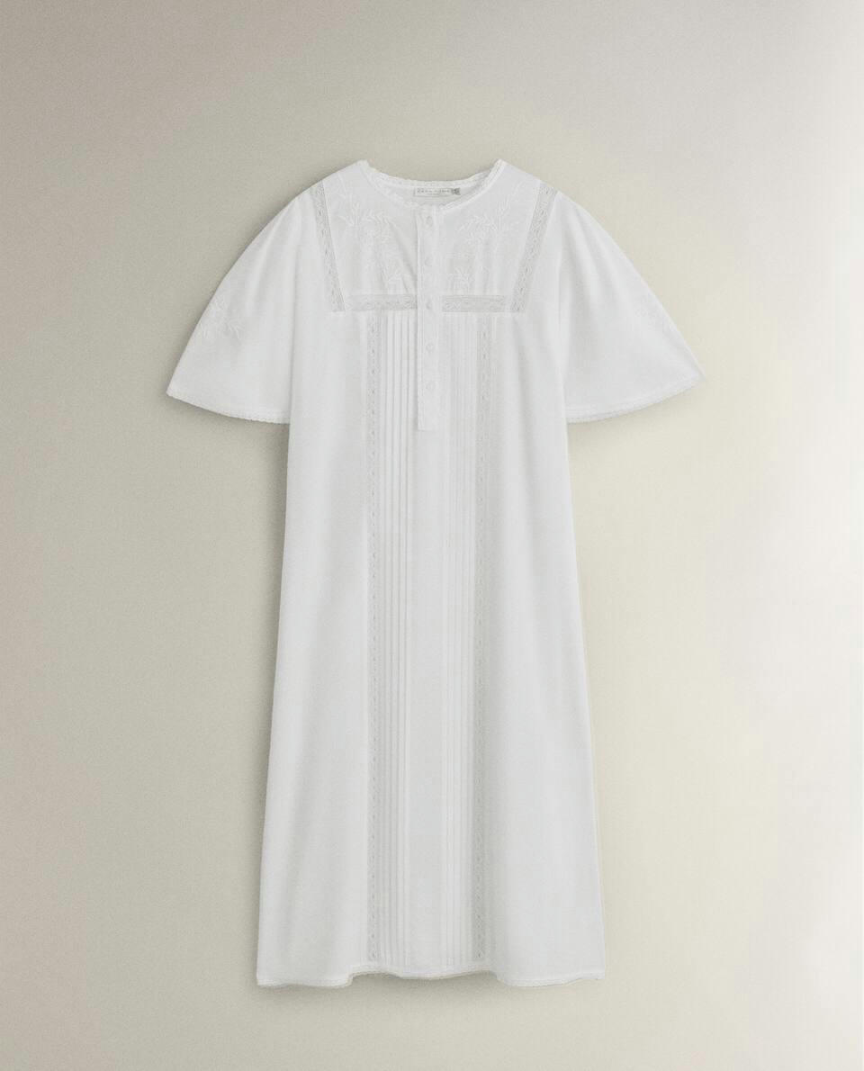CAMISOLA BORDADA