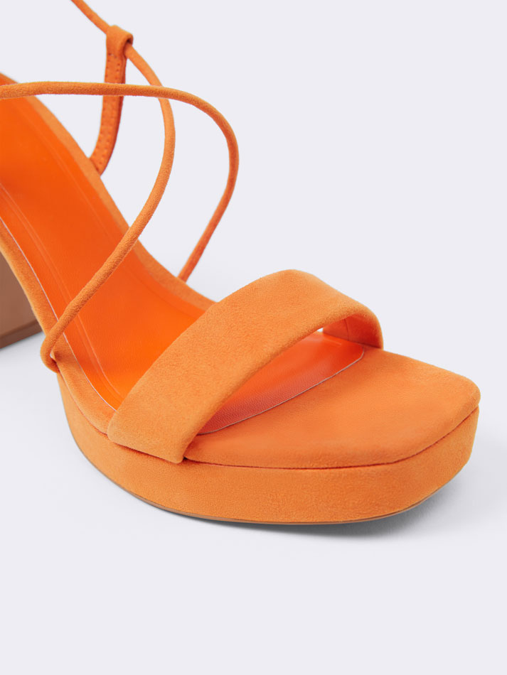 Sandália de salto alto com tiras - Laranja