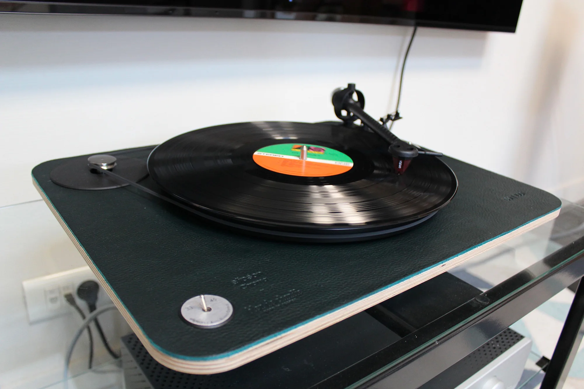 Elipson Chroma Paon RIAA BT Bleu de Chauffe - Édition numérotée Platines vinyle hi-fi