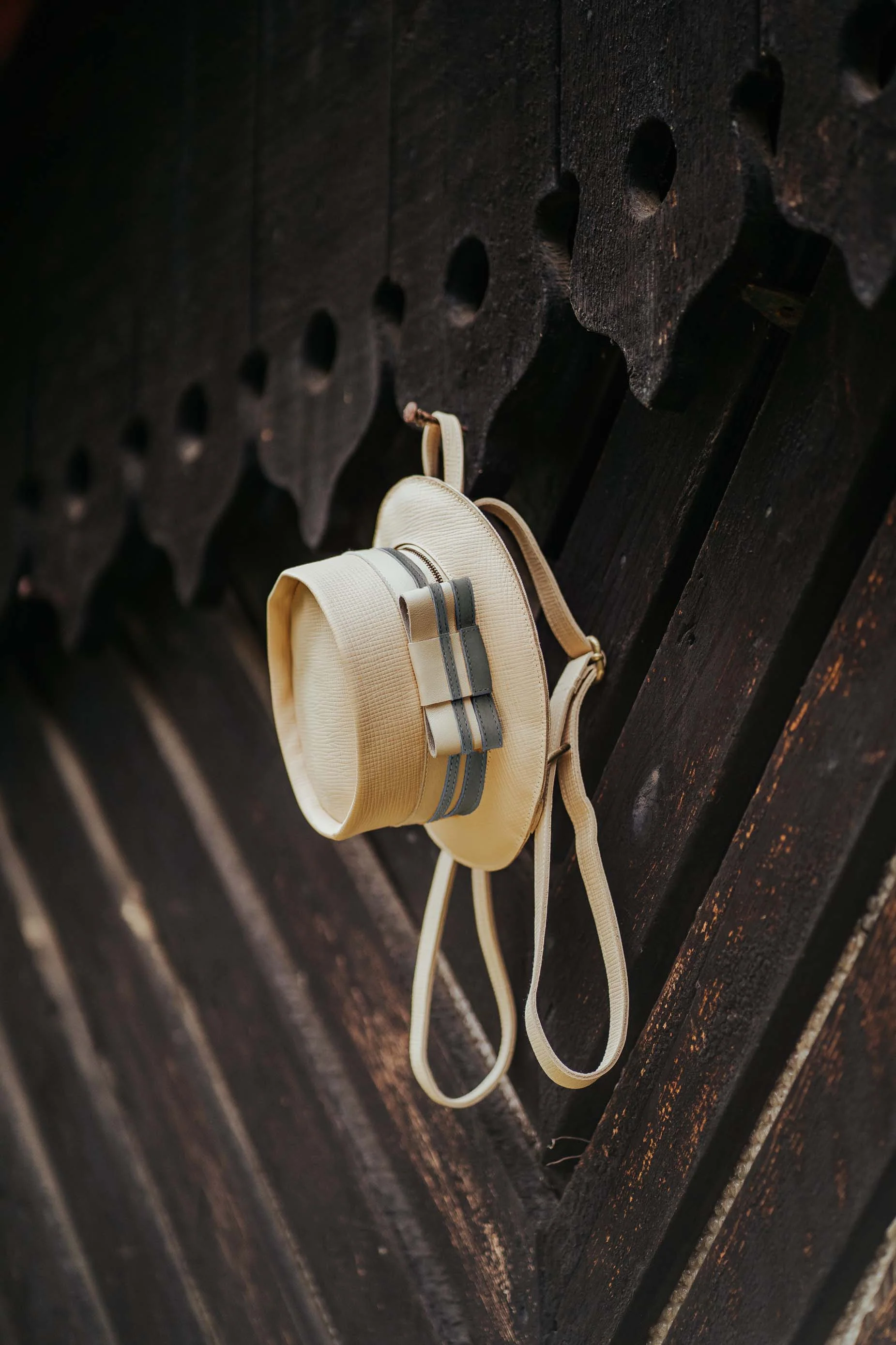 Tozi Backpack | Boater Hat | Cream Scored Leather
