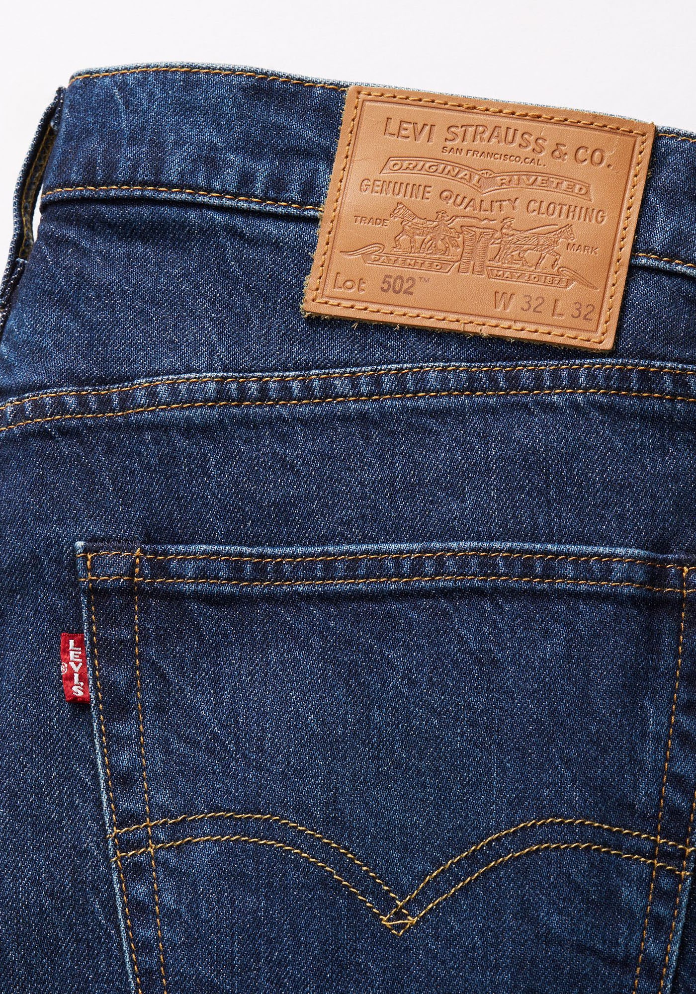 Levi's® Tapered-fit-Jeans »502 TAPER« in elegantem, modernem Stil