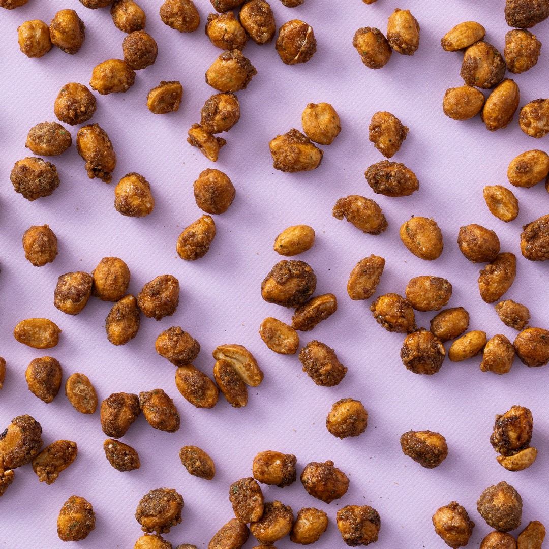 Honey wasabi peanuts