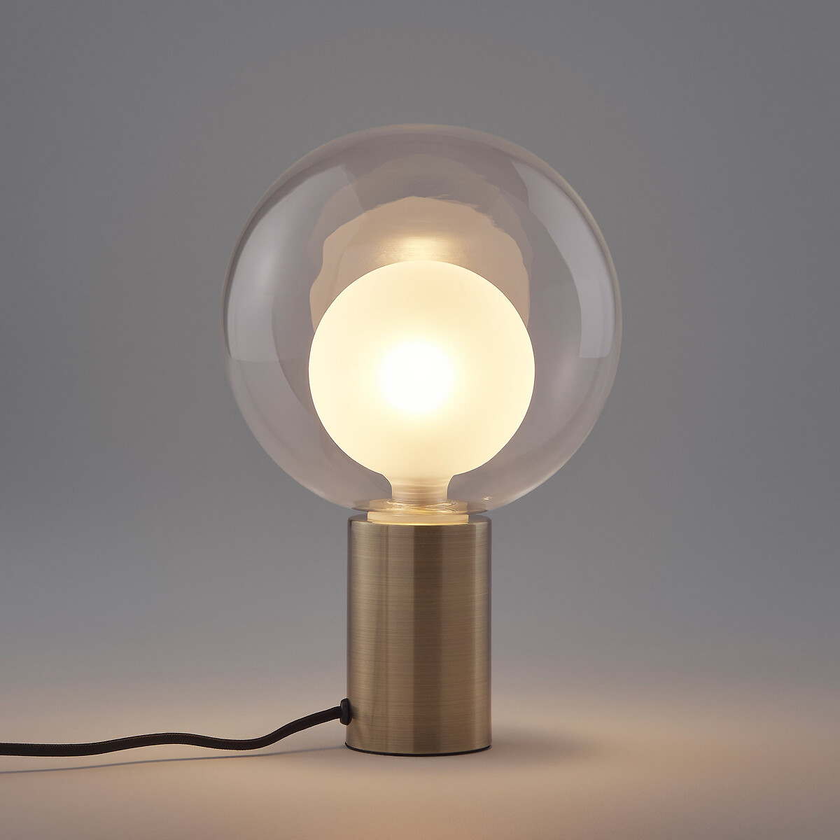 LA REDOUTE INTERIEURS<br>Luminária de latão, metal e vidro, Arvin