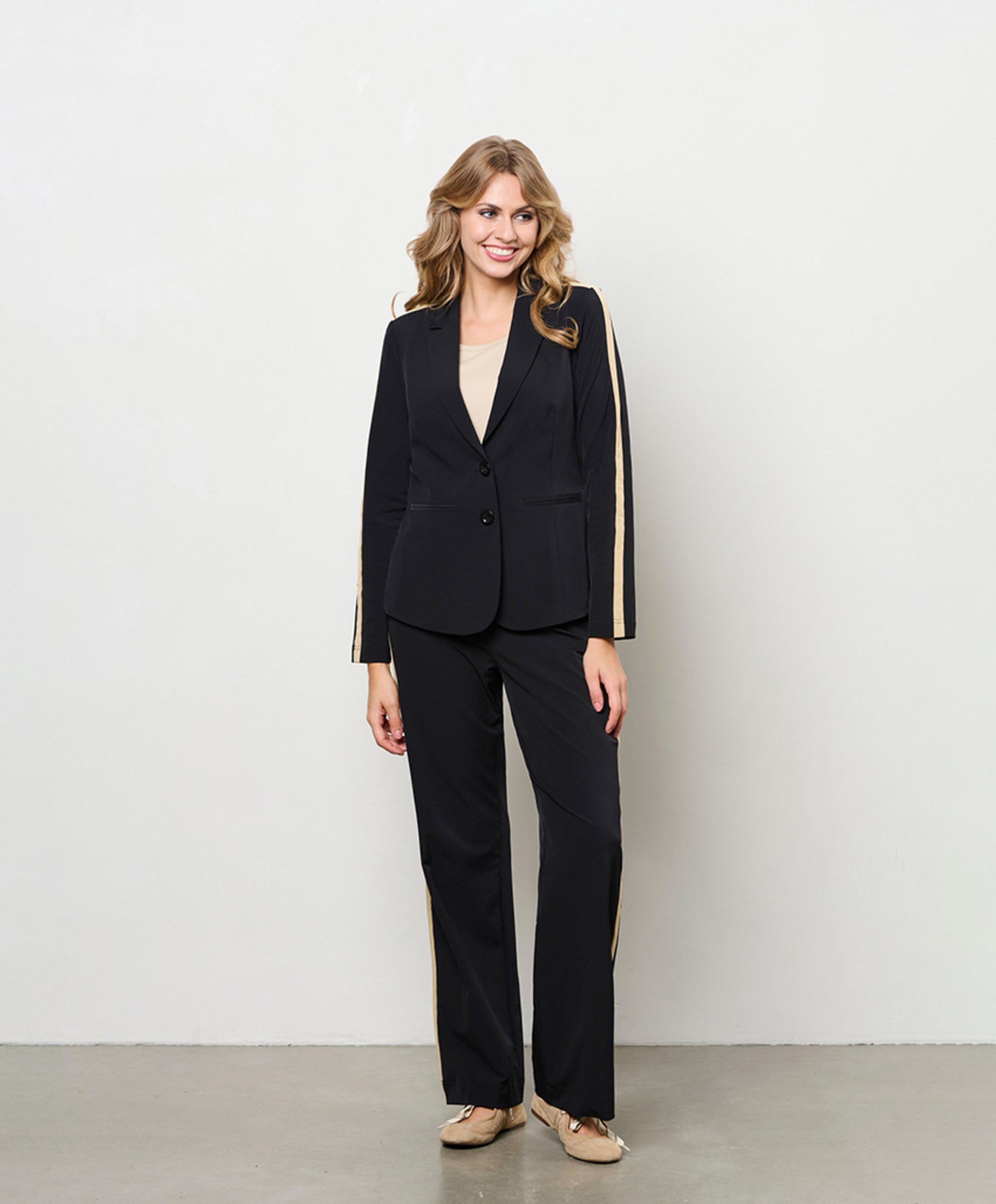 &Co Woman Dames blazer zwart