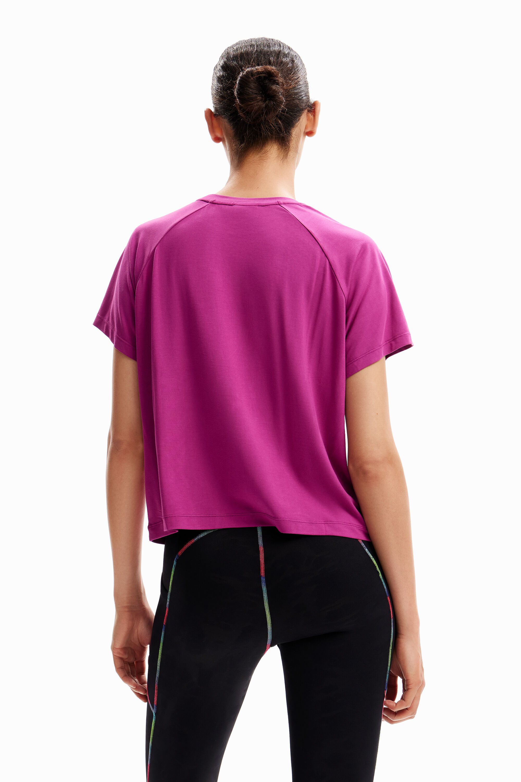 camiseta esportiva de malha