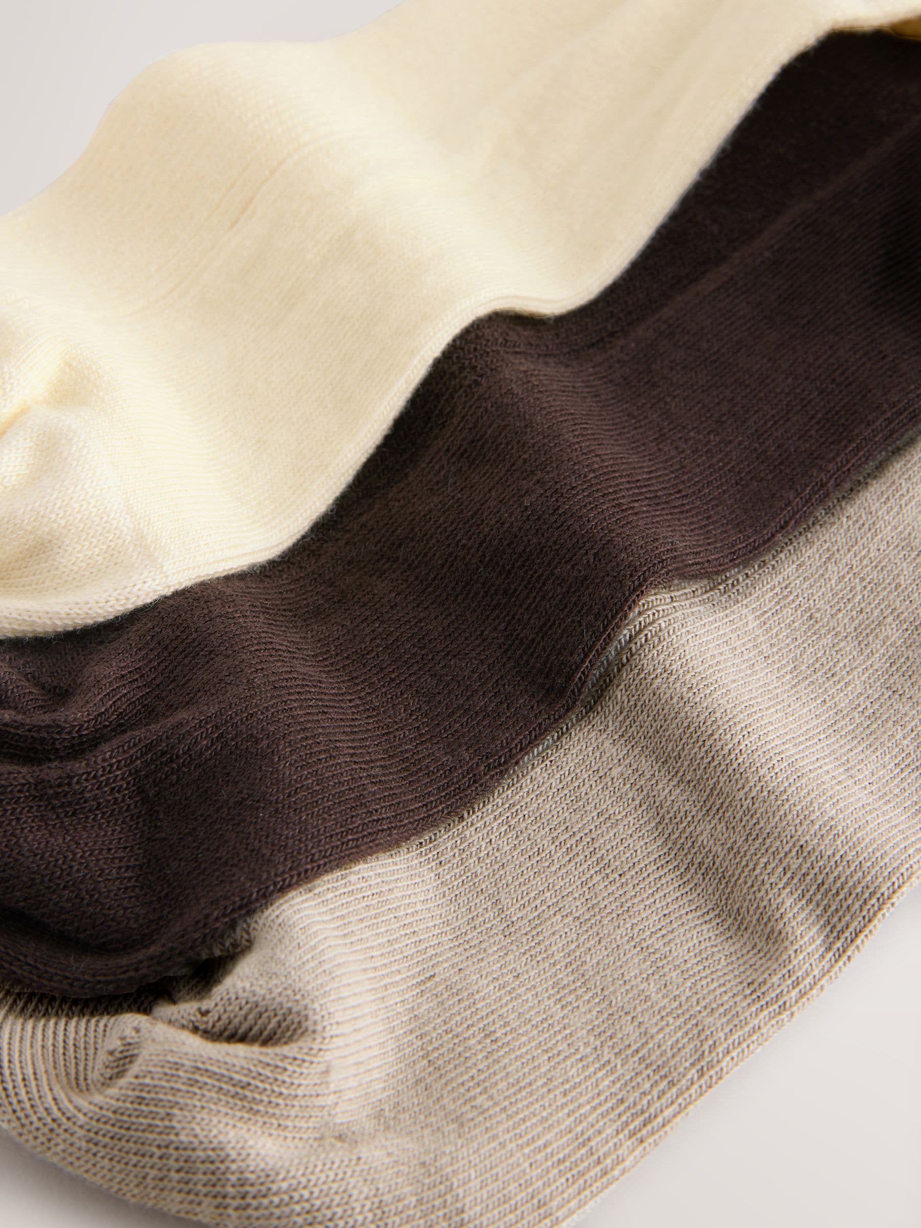 Lettuce Welt Embroidered Ankle Socks 3 Pack