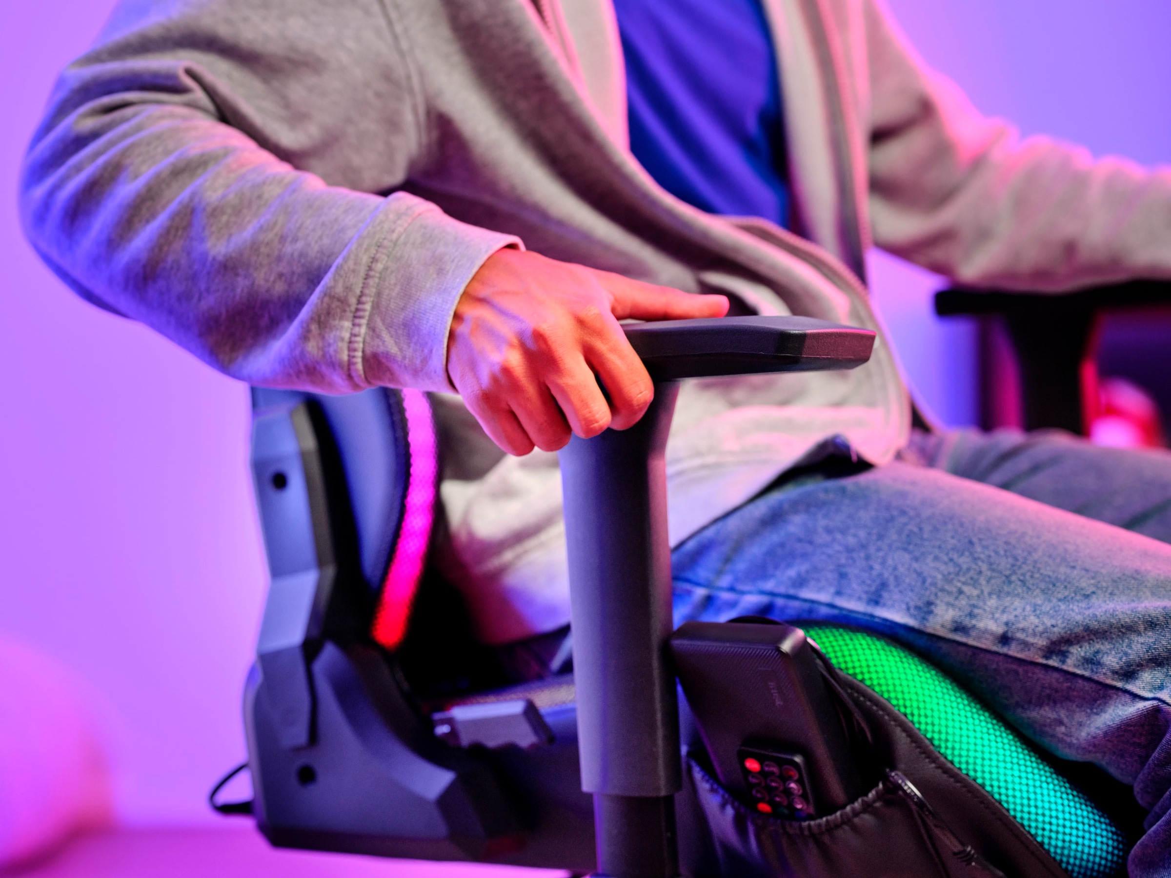Trust Gaming-Stuhl »GXT719 RUYA RGB« ()