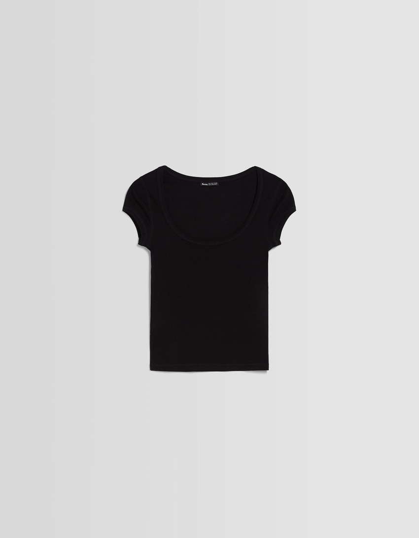 Camiseta de manga curta com gola redonda
