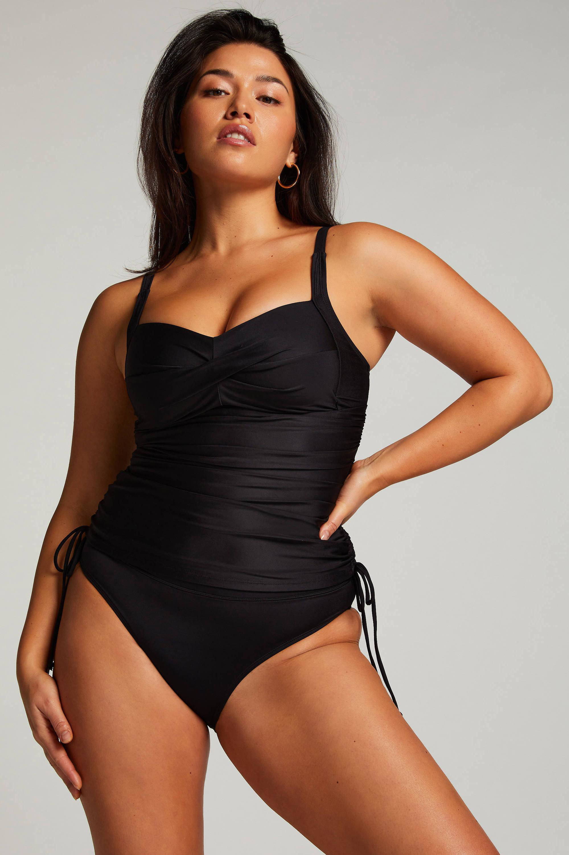 Hunkemöller corrigerende tankini bikinitop Luxe zwart