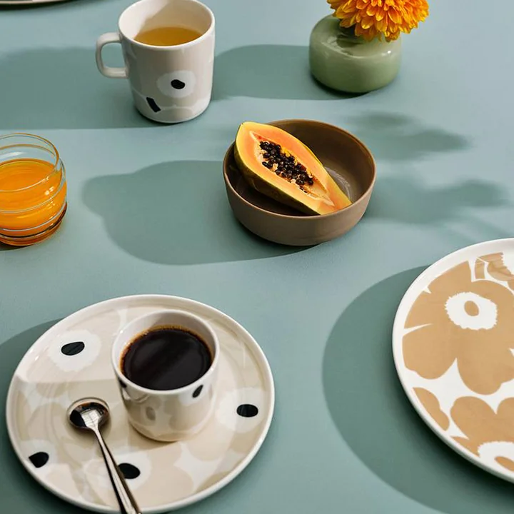 Marimekko - Marimekko - Oiva Unikko Teller Ø 20 cm, weiss / off-white