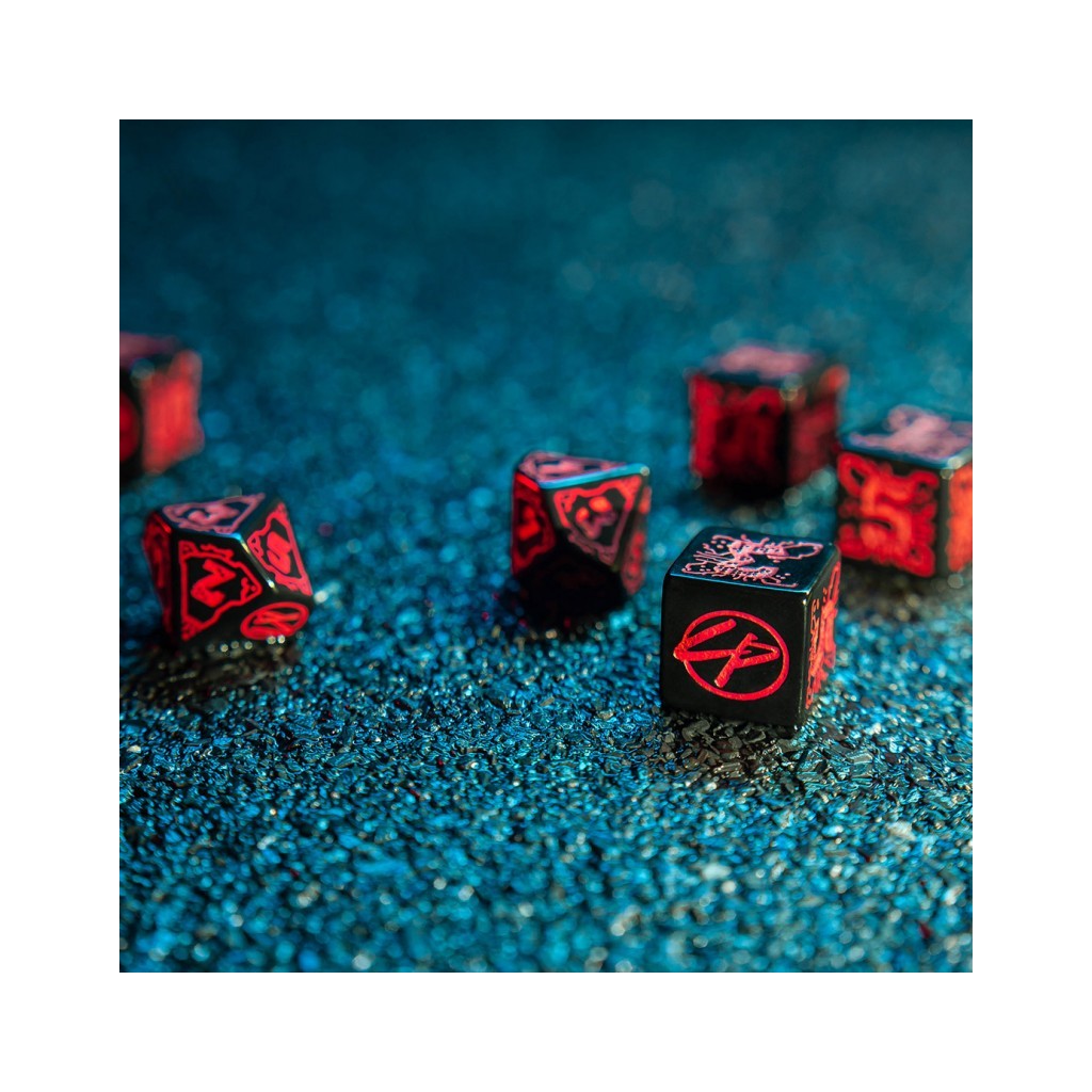 Cyberpunk Red Essential Dice Set (4D6 & 2D10)