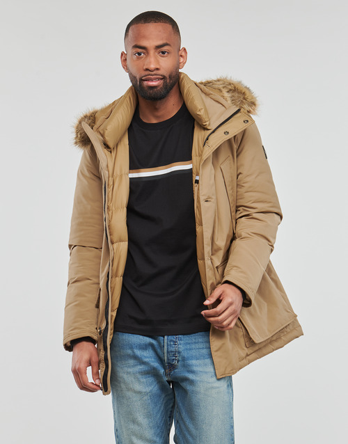 BOSS - Donstantini Camel