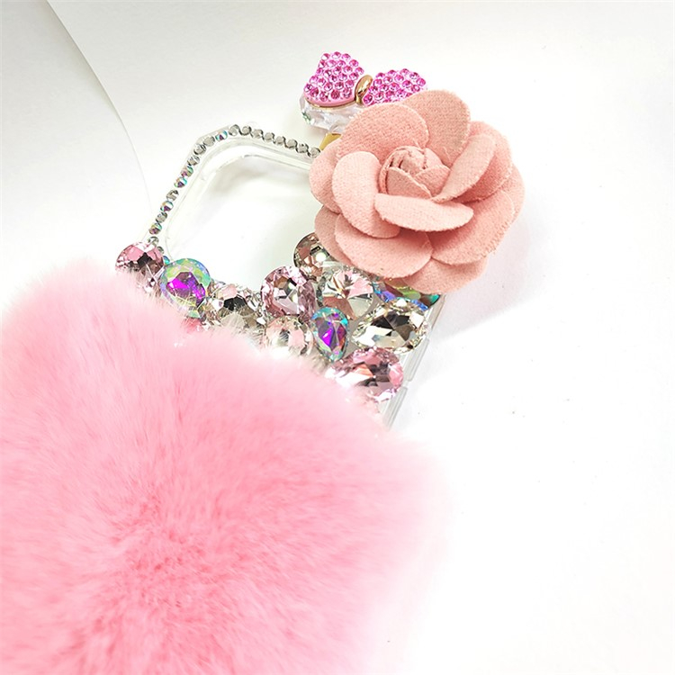 iPhone 15 Gummi Plüsch Case Hülle mit Glitzersteinen - Rosa