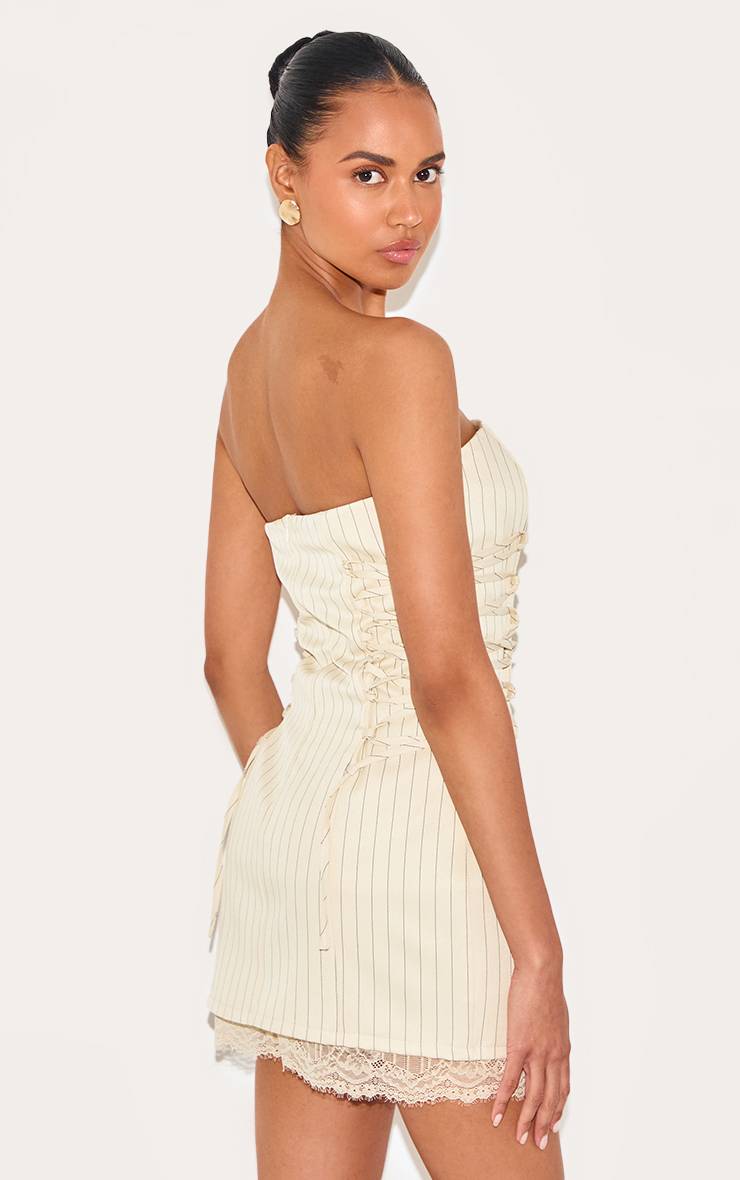 Crème Robe Droite À Rayures Fines Bandeau Avec Bordure En Dentelle