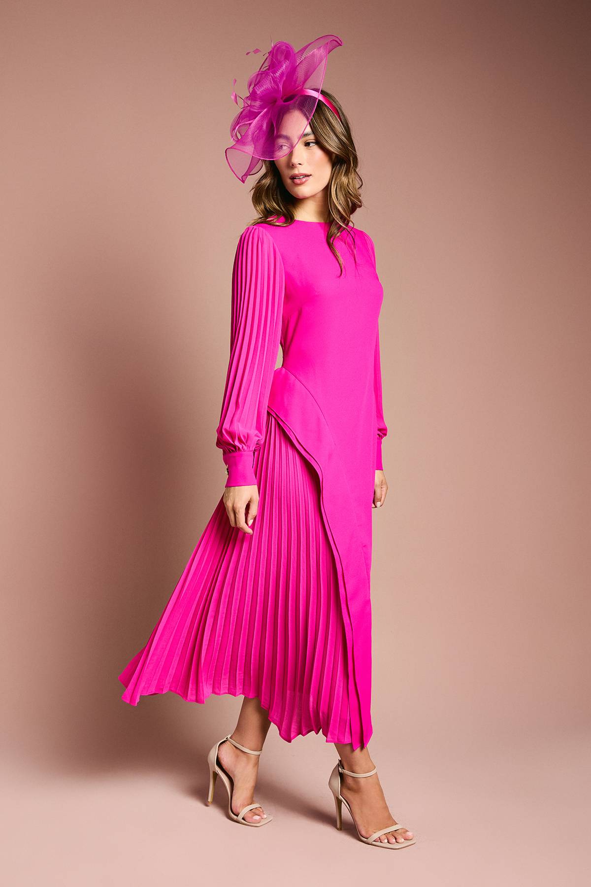 Coast Robe Maxi Plissée en Crêpe à Manches Longues