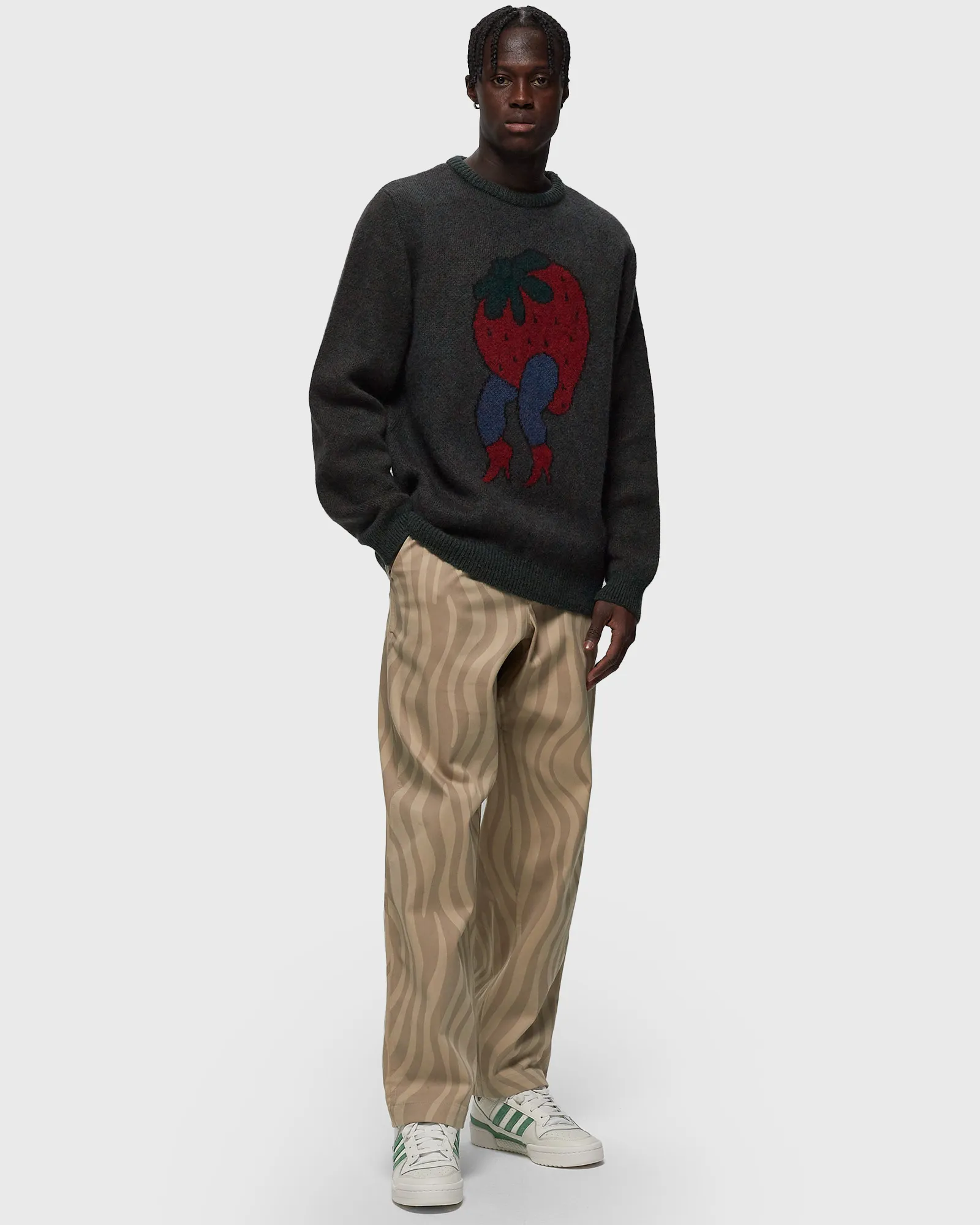 By Parra stupid strawberry knitted pullover