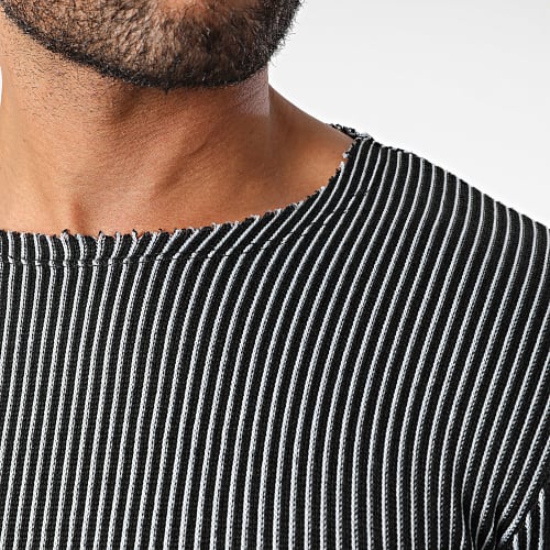 Tee Shirt Manches Longues A Bandes Noir Blanc
