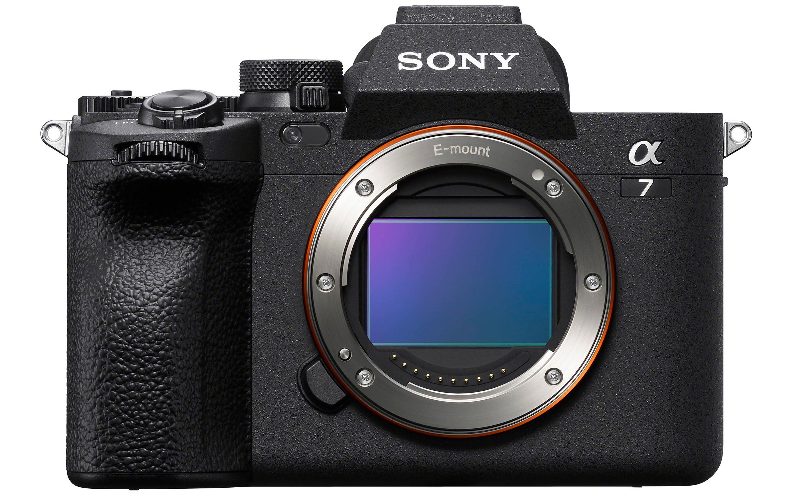 Fotokamera Alpha 7 IV NP-FZ100 Tough UHSII V90 Kit<br>Leistungsstarke Vollformat-Hybrid-Kamera für Foto- und Videoaufnahmen mit Ersatzakku und 128 GB Speicherkarte