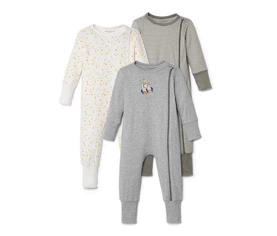 3 Pyjamas, Outerspace