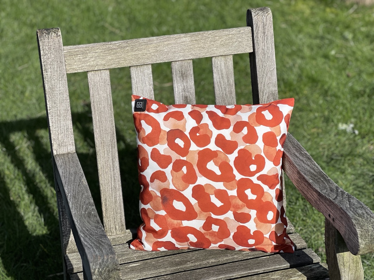 Warmpi verwarmd outdoor sierkussen - Macula