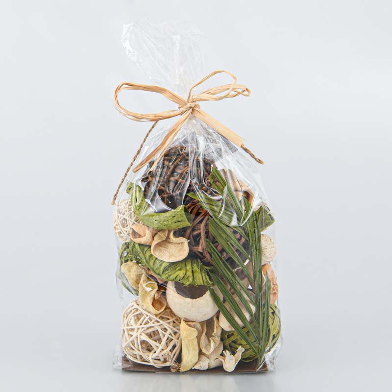 Sachet de boules et de fleurs décoratives