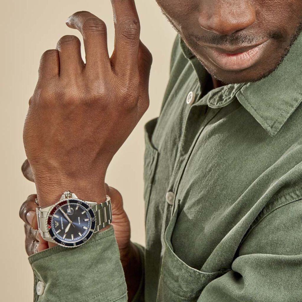 Montre Emporio Armani Bleu