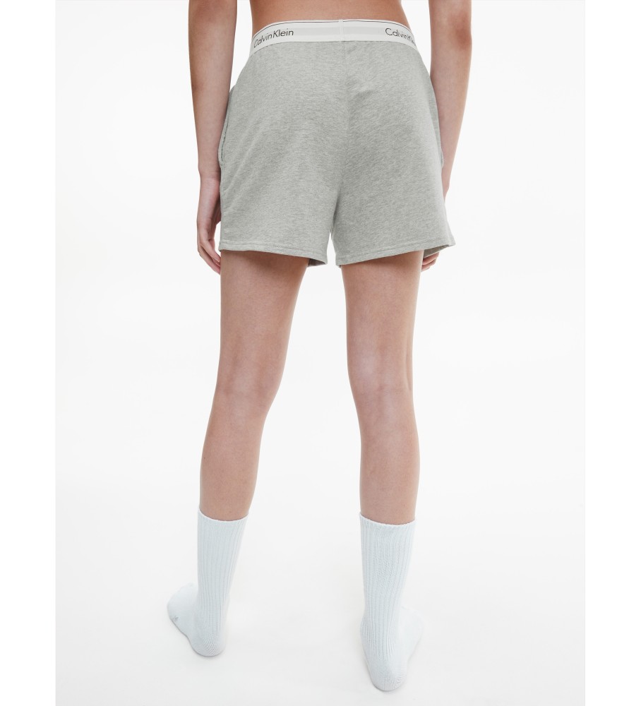 Shorts de pijama Calvin Klein cinza, modernos, em algodão.