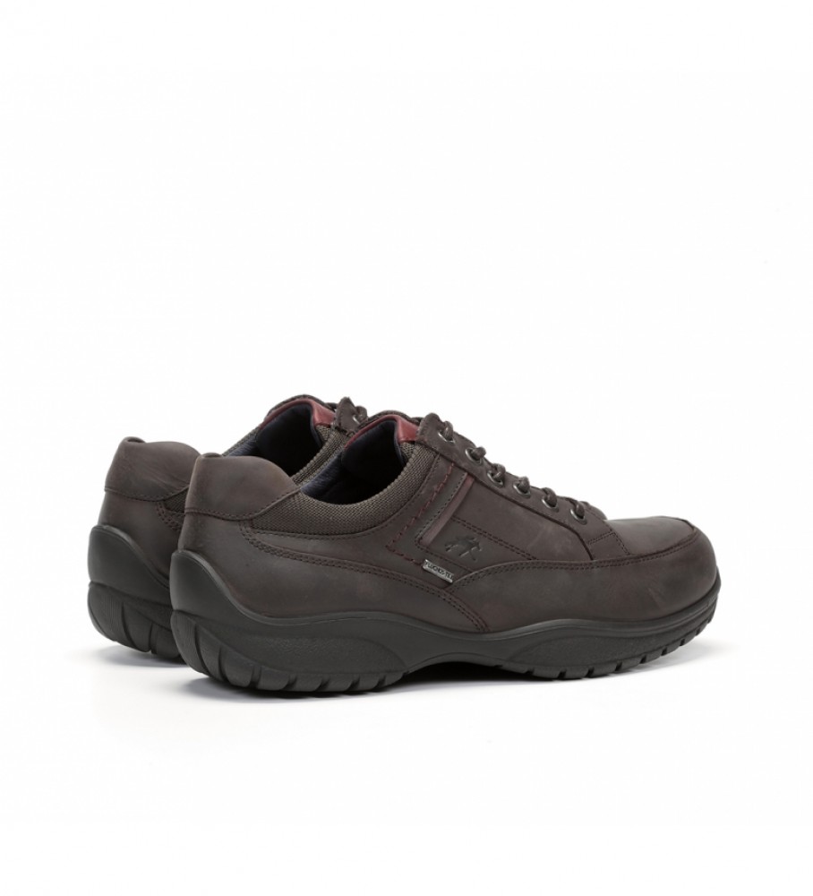 Sapatos Fluchos Wolf F0918 em couro marrom