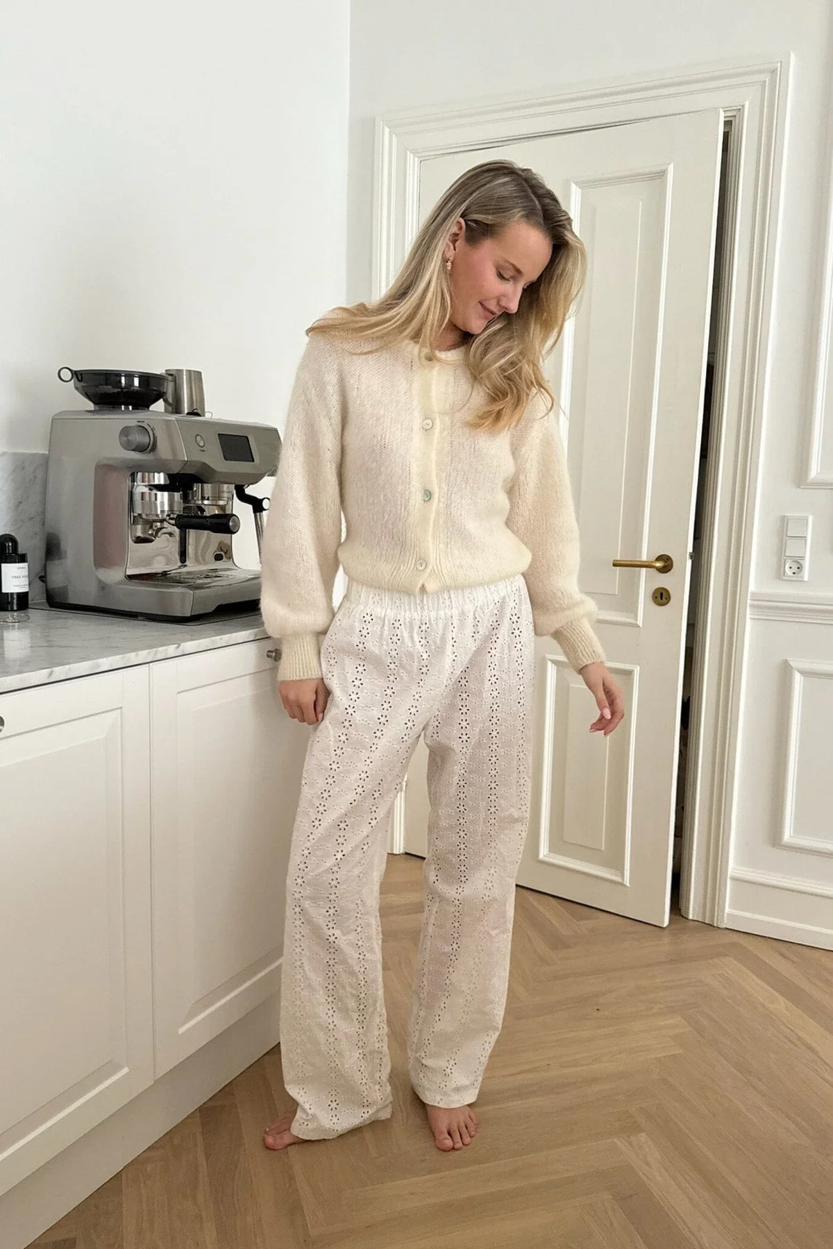 BYIC Zhannaic Pants we white embroidery