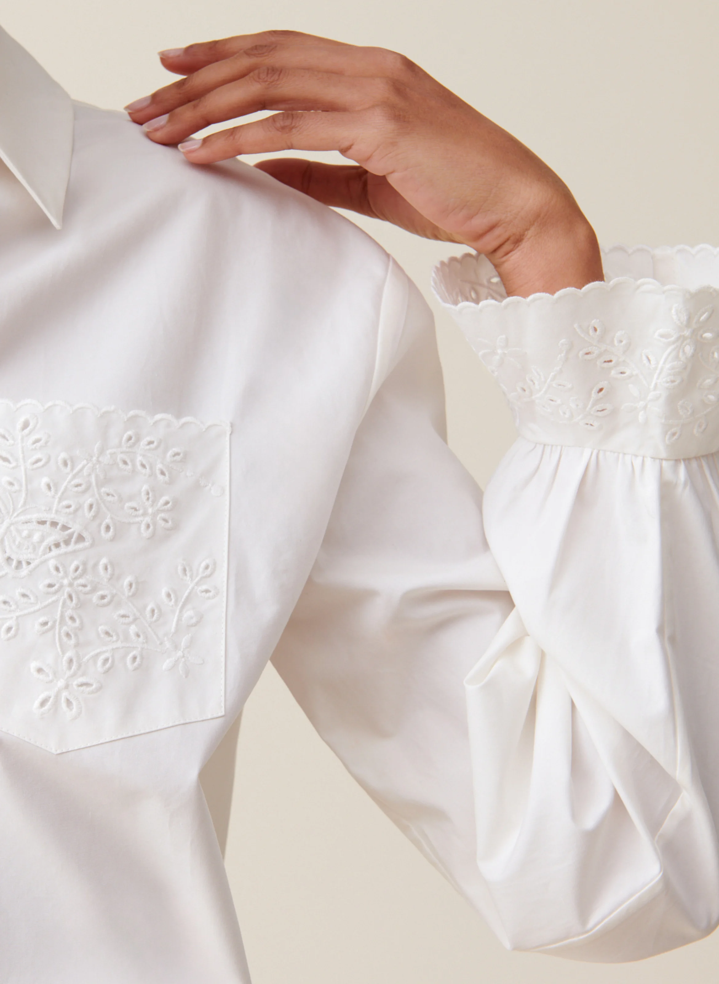 Chemise droite brodée en coton | Blanc