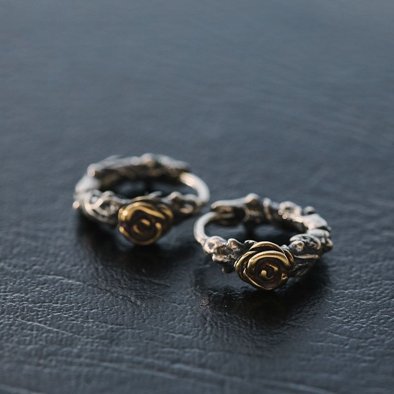 Lilafey - Rose Alloy Huggie Oorbel