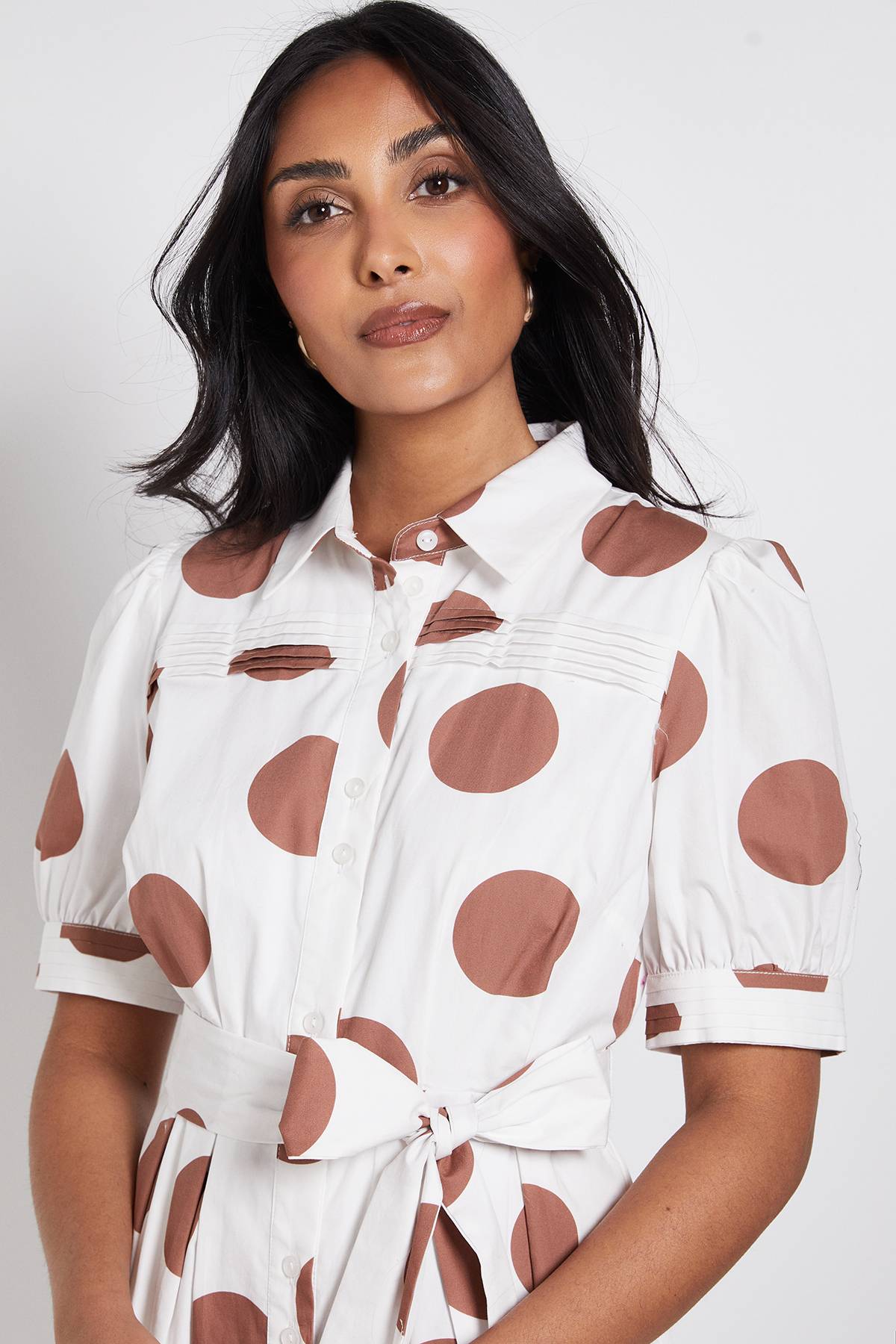 Wallis Robe Chemise Midi À Plis Nervurés Et Imprimé Petits Pois Petite