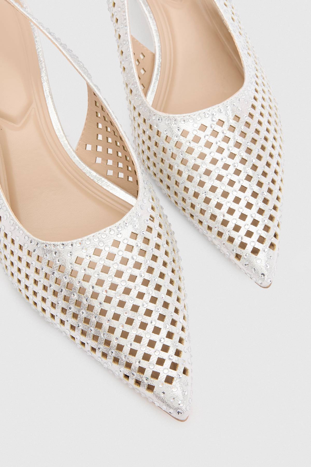 Oasis Escarpins Diana À Bride Arrière Et Petit Talon Avec Sequins Et Bout Pointu