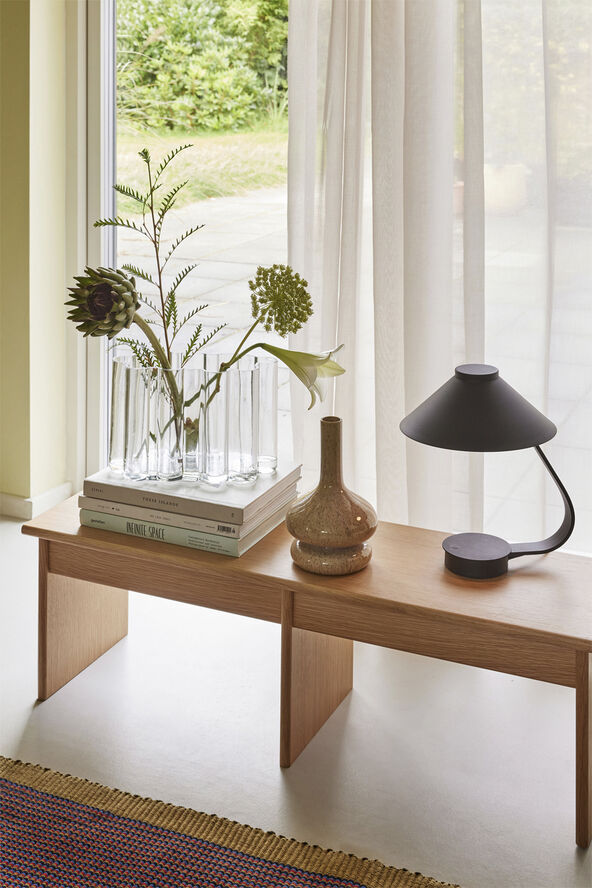 Hübsch Muri Bordlampe Sort Sort