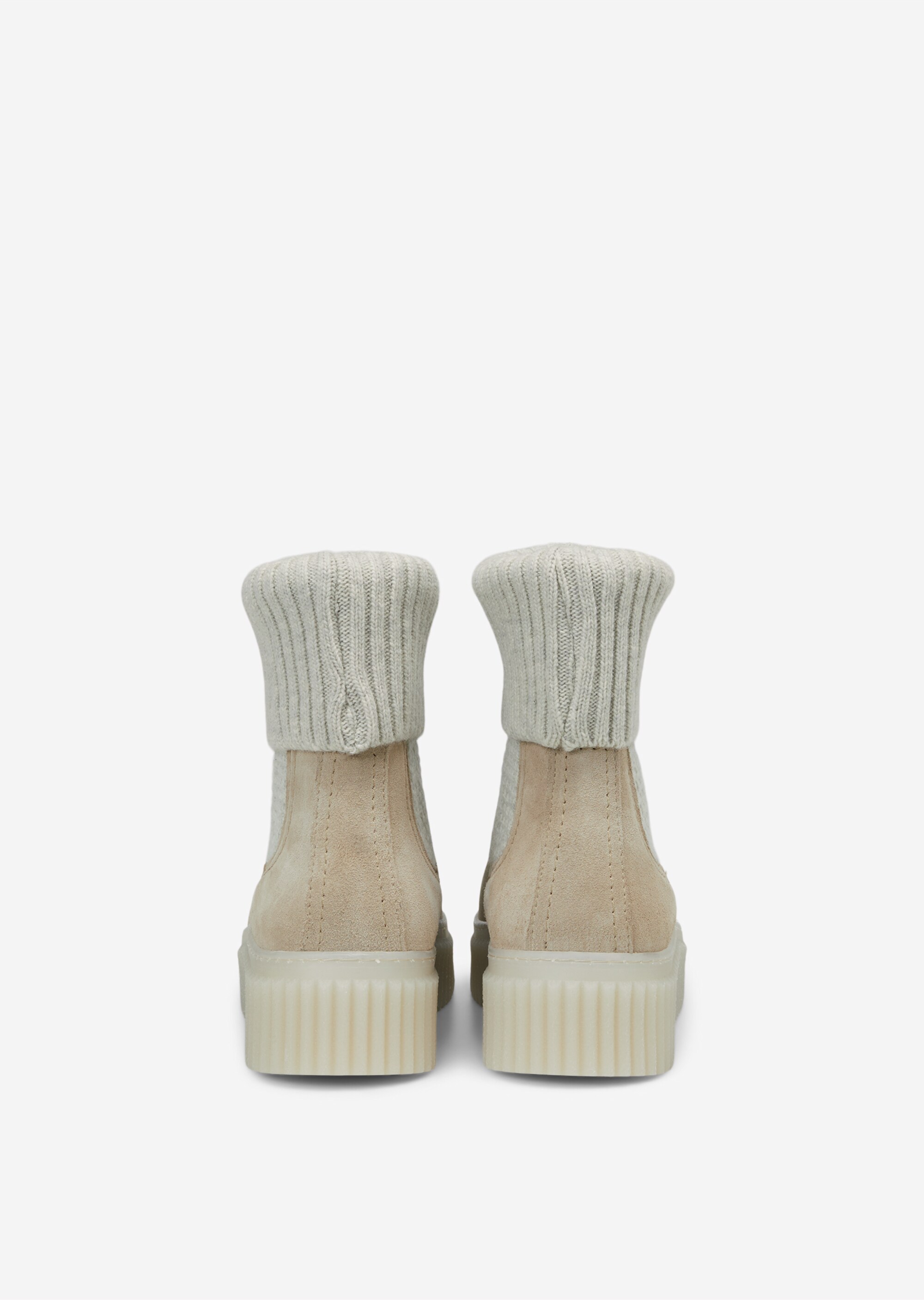 Chelsea-Boot mit Strickumschlag