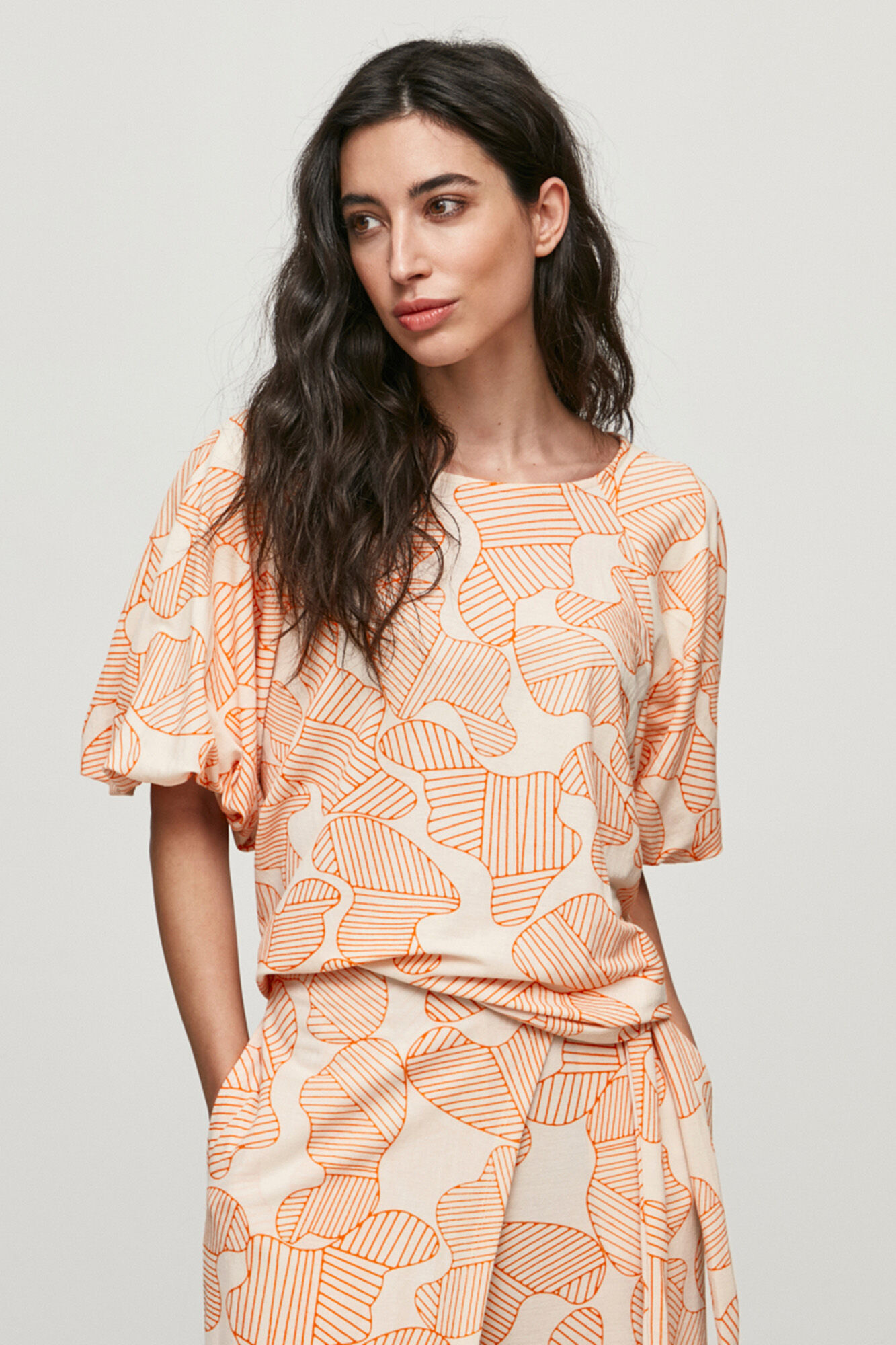 Blusa com mangas bufantes - Branca