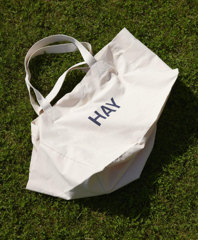 Hay Weekend NO 2 tas Sky Blue