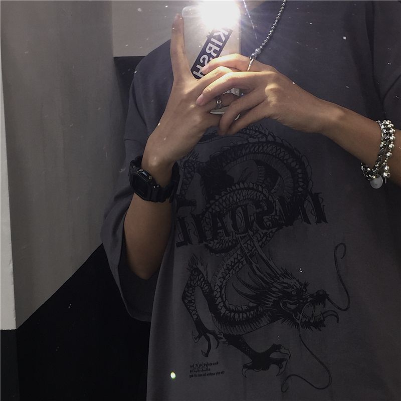 Giuliana - T-shirt met korte mouwen en drakenprint