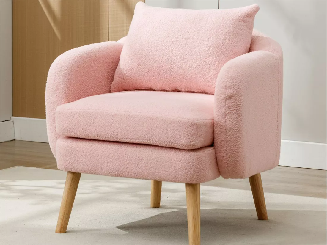 Fauteuil en tissu teddy avec coussin - pieds en bois massif - rose