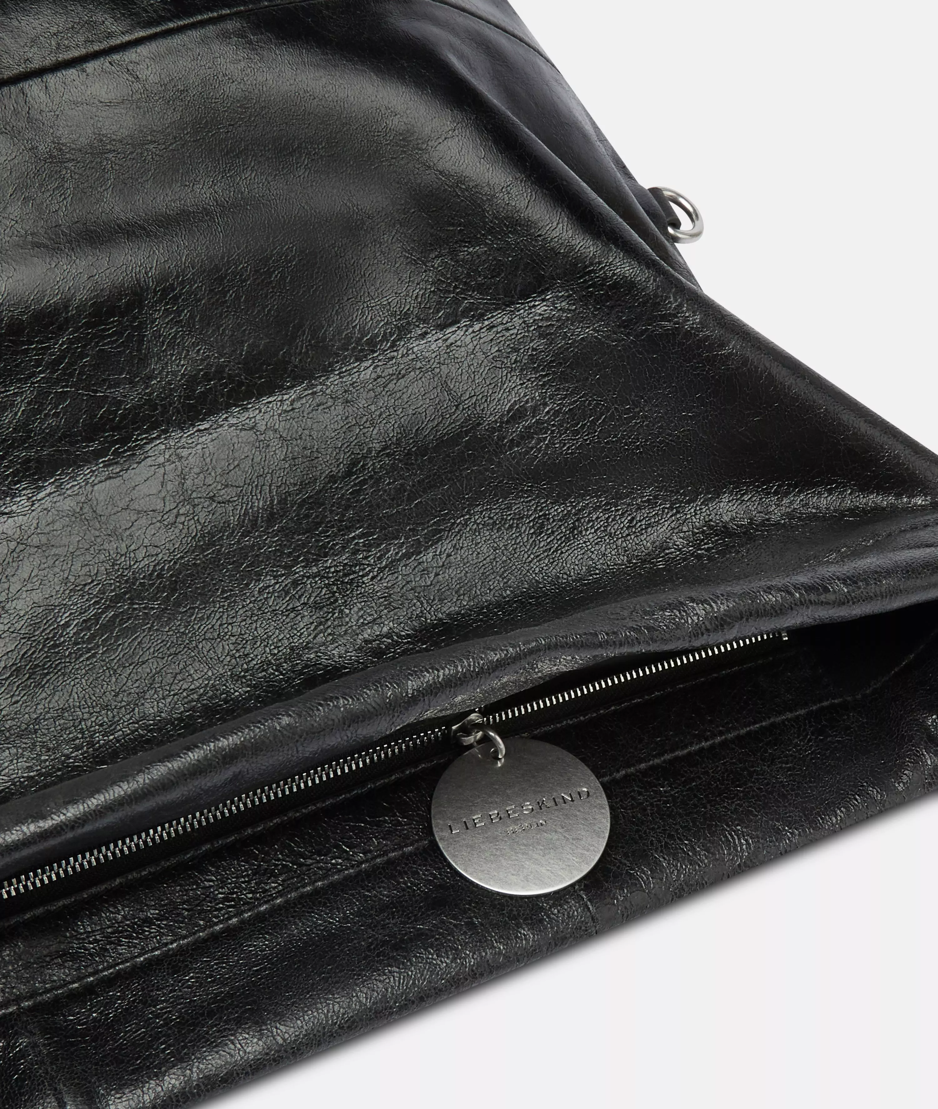 Lya II Hobo XL Very large pouch bag made from soft leather with a crinkle effect