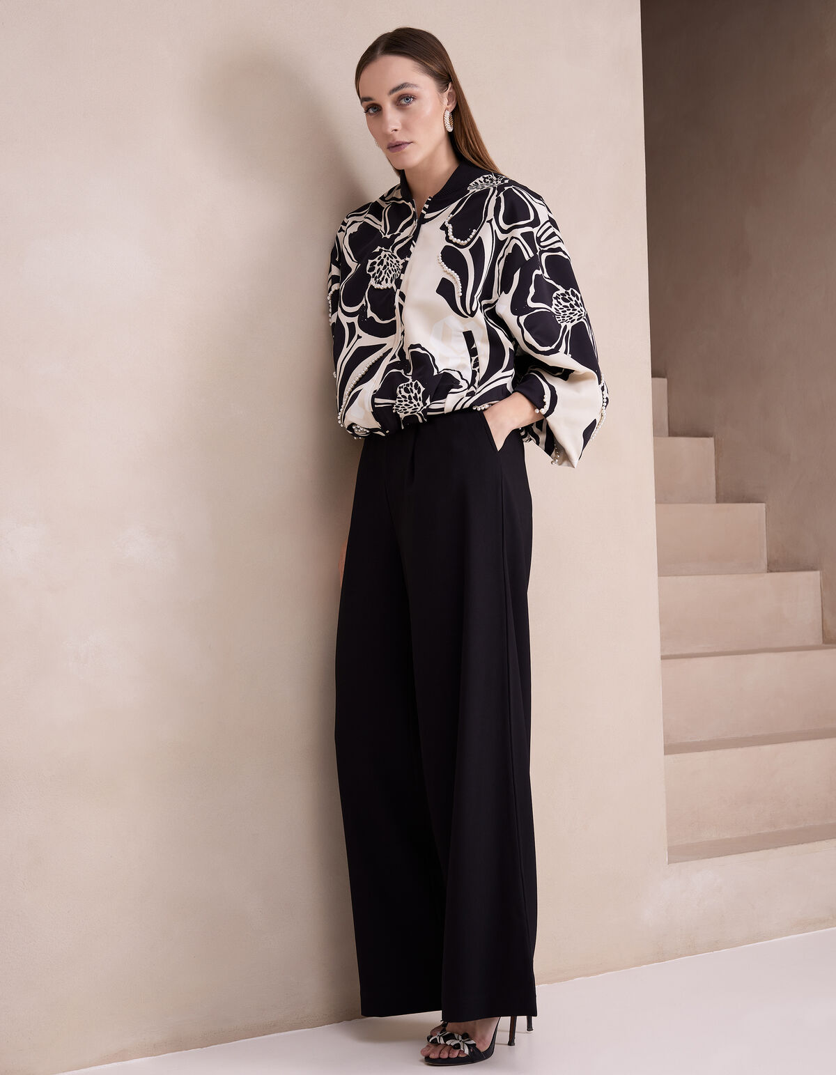 Wide Leg Fit Broek Zwart By Mieke