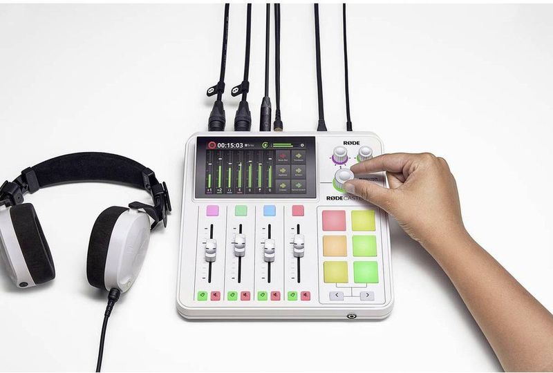 RØDE RodeCaster Duo - Mengtafel - Wit - Compacte Mixer met HD-Touchscreen