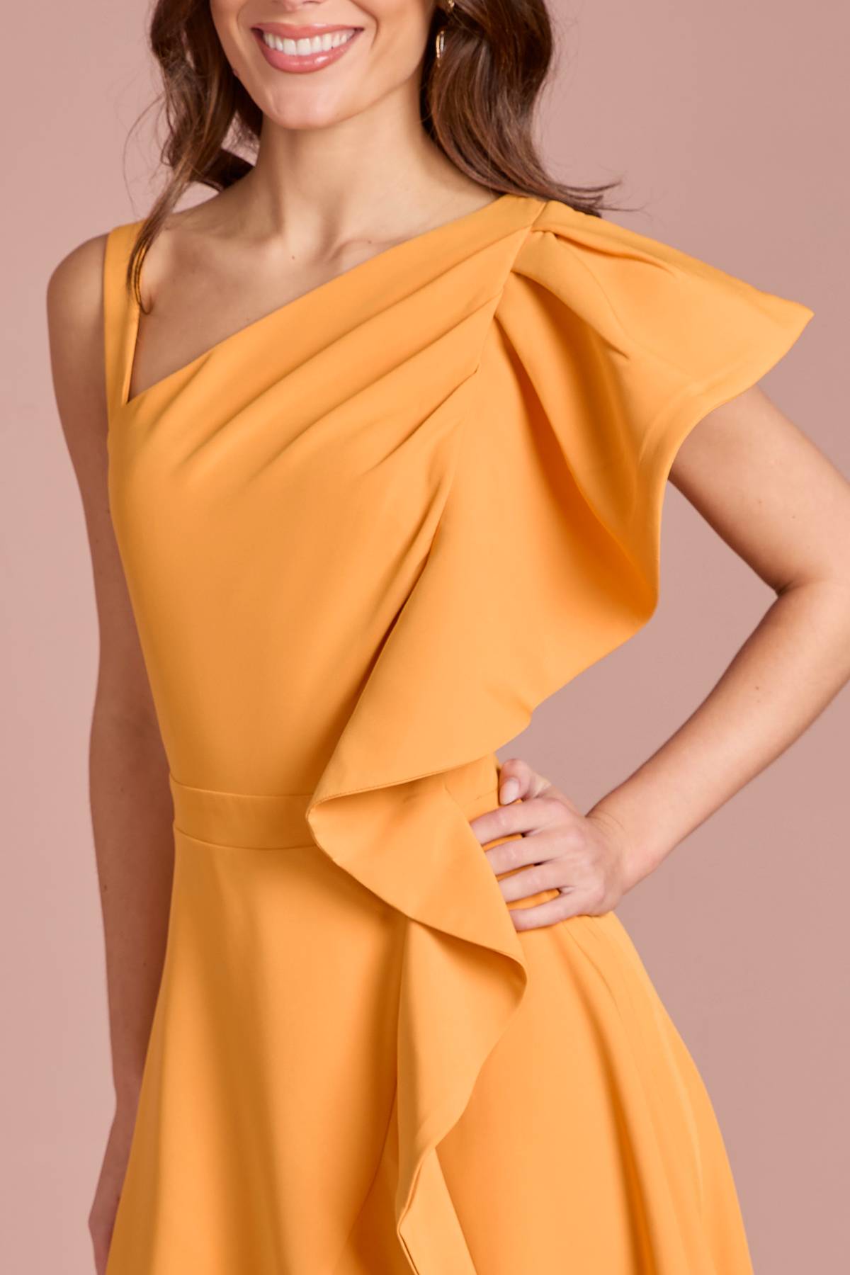 Coast Robe Mi-Longue en Crêpe à Une Épaule avec Volants