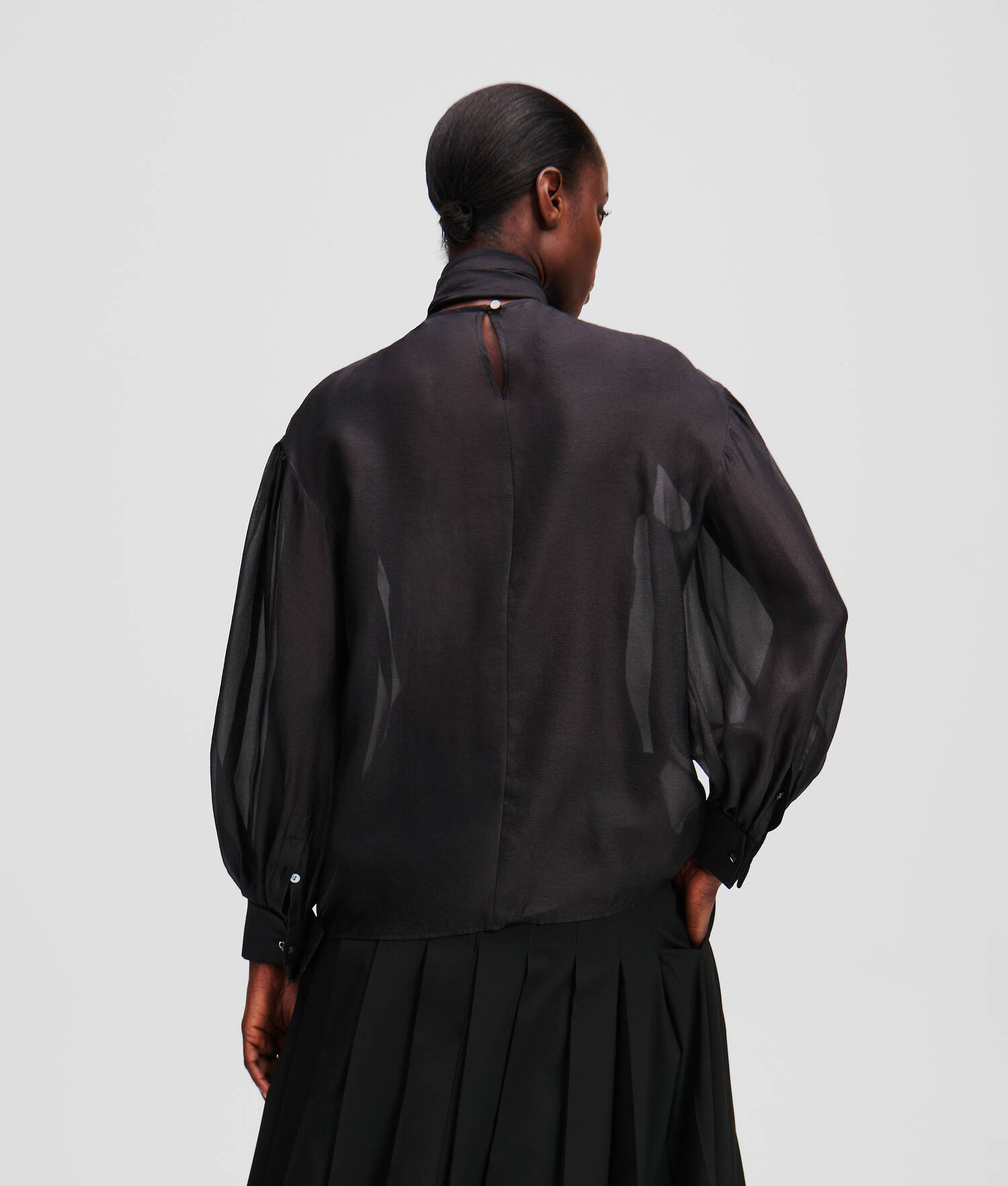 BLOUSE À NŒUD EFFET MÉTALLISÉ - Noir